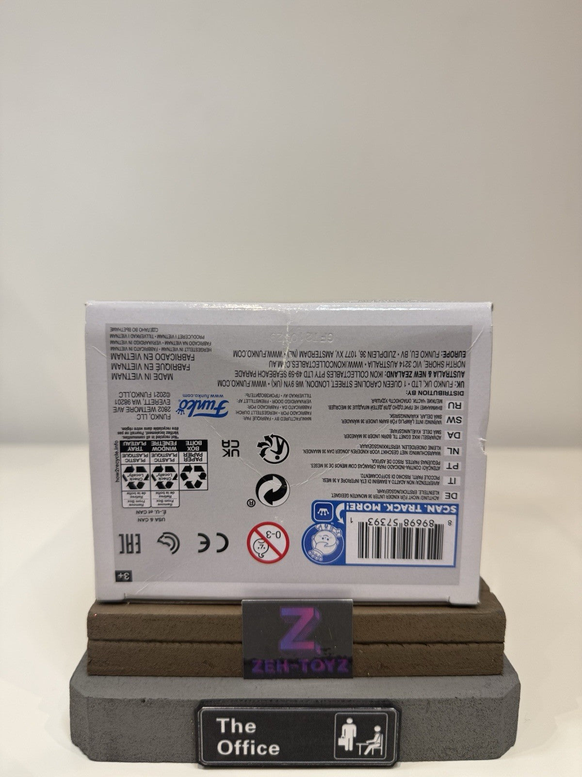 45731834