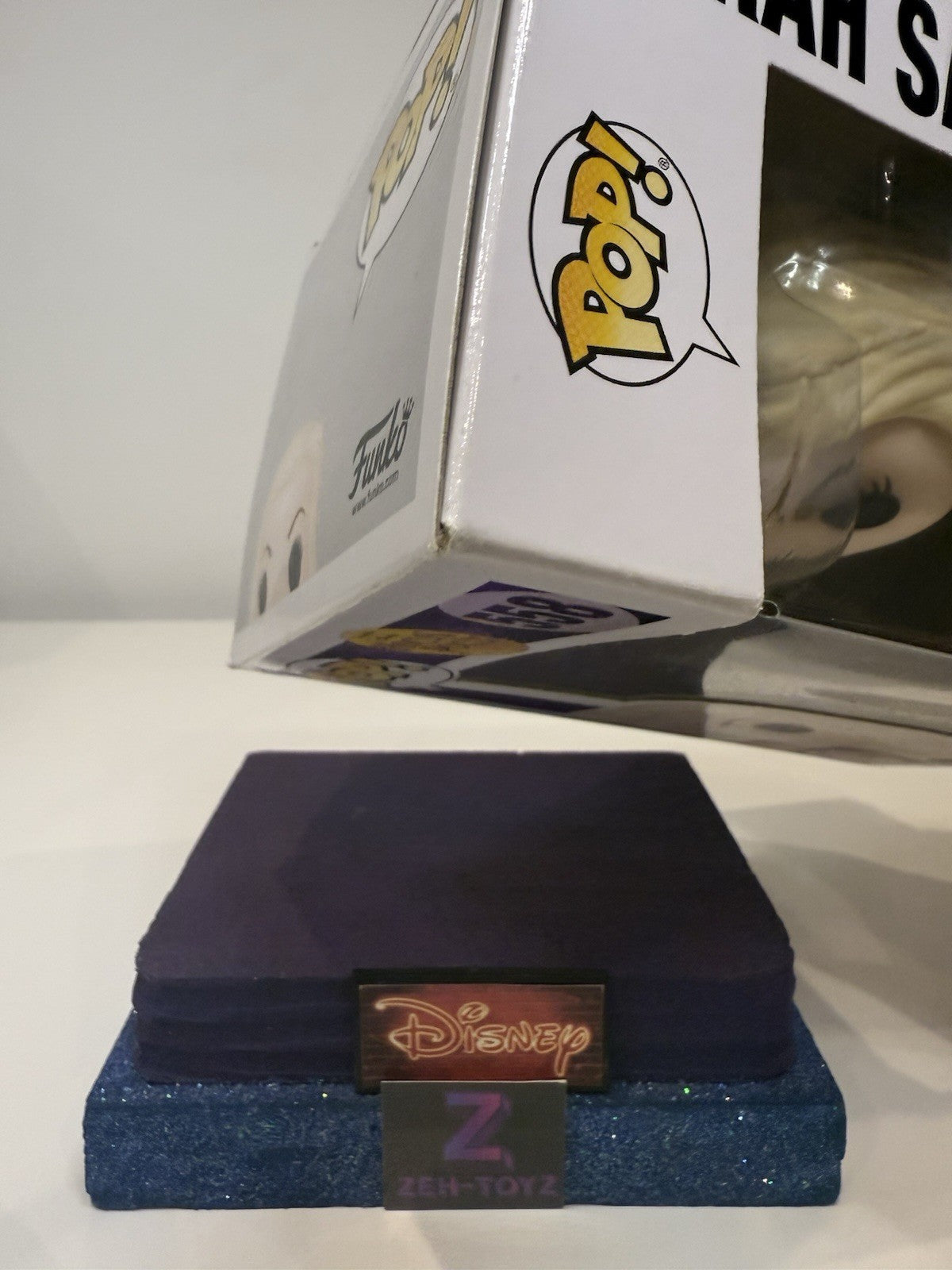 45748300