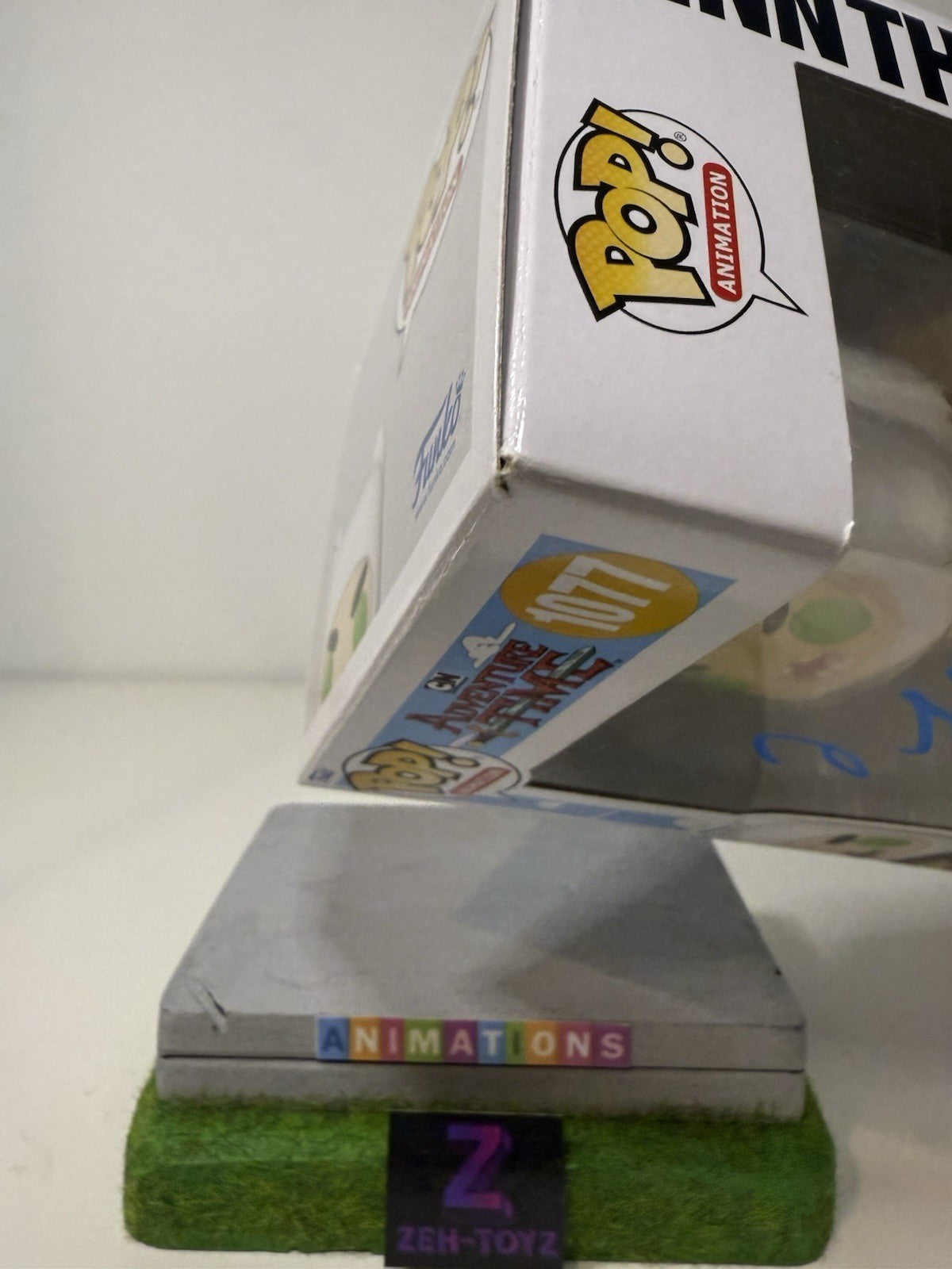 45422827