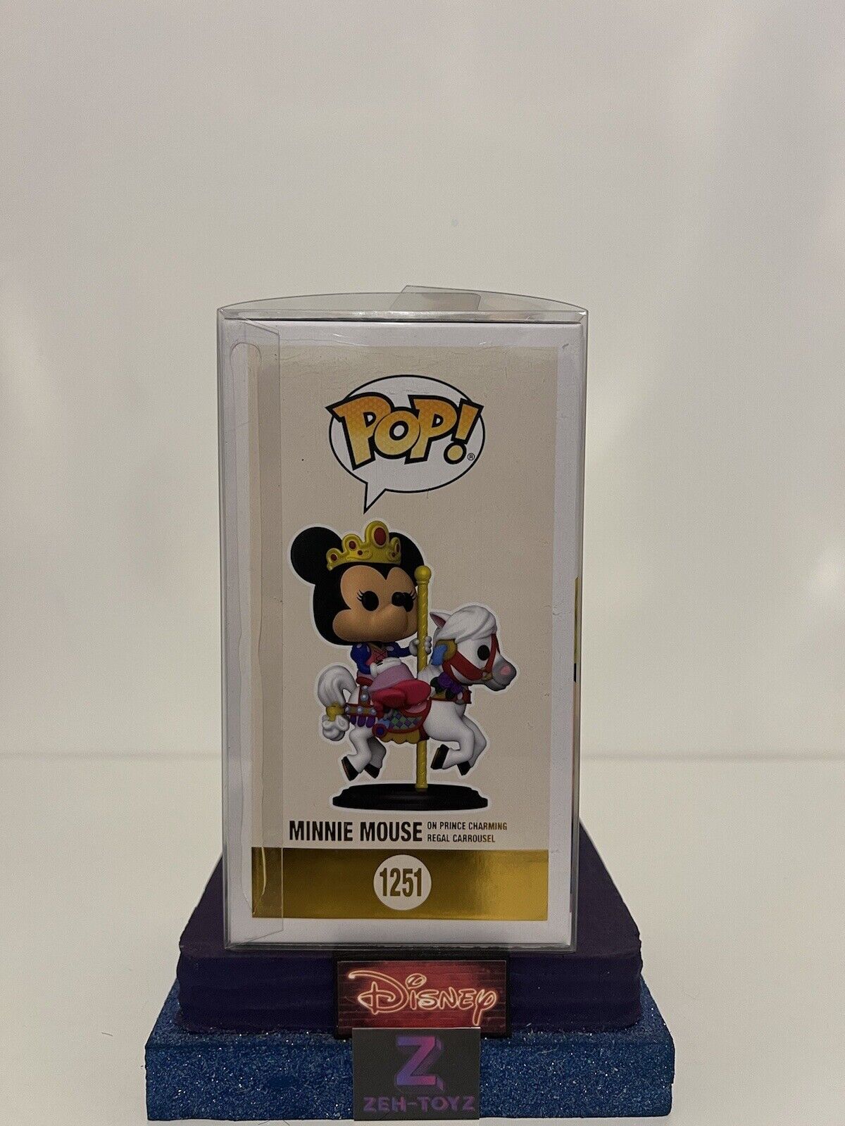 FUNKO POP! VINYL - DISNEY -MINNIE MOUSE ON PRINCE CHARMING REGAL CARROUSEL #1251