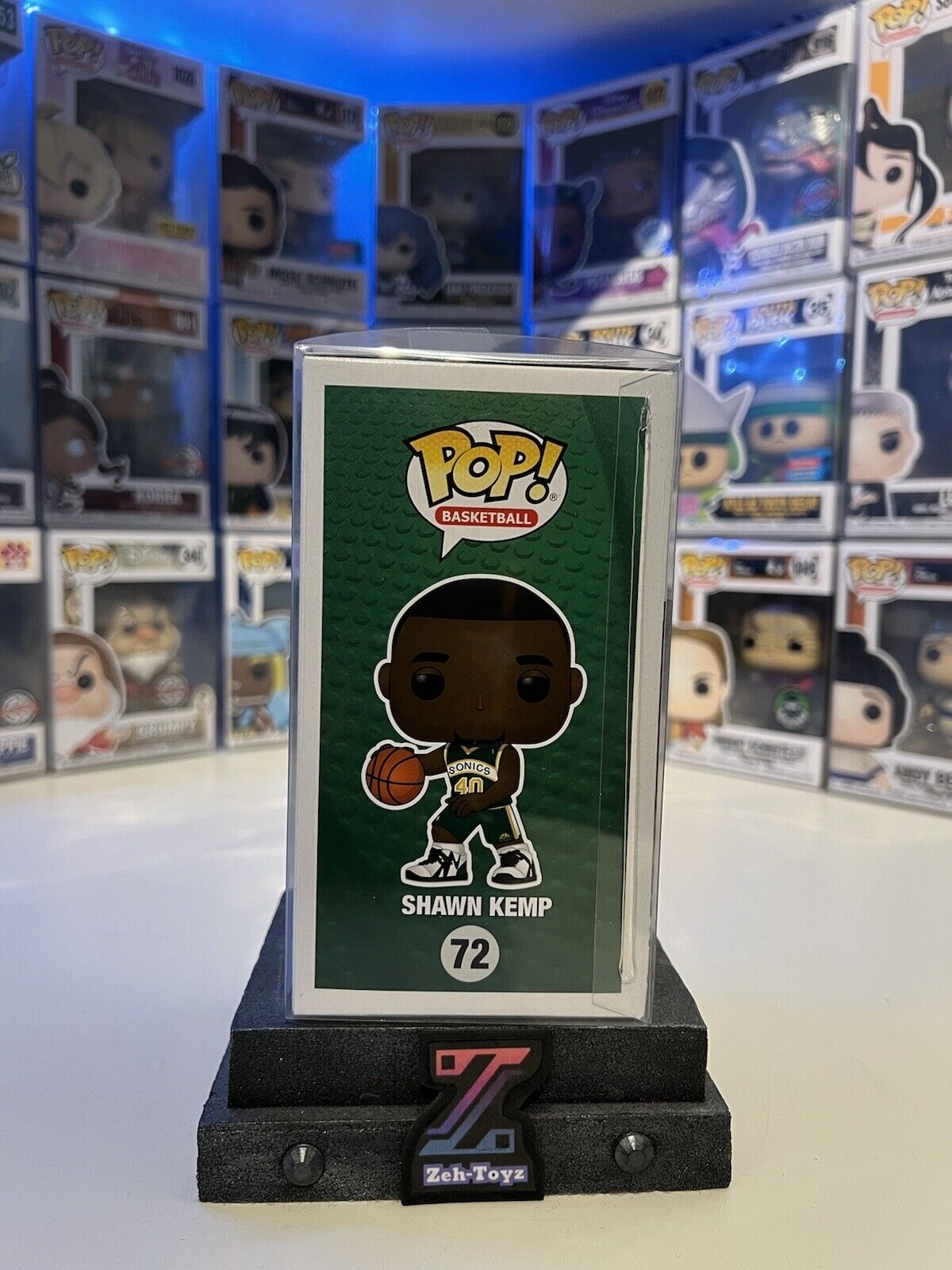 FUNKO POP! Basketball NBA Seattle Supersonics Shawn Kemp #72 Exclusive