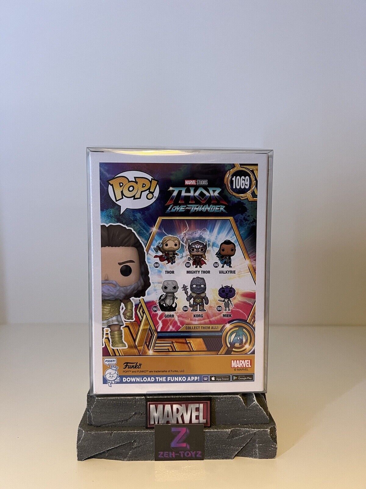 FUNKO POP! Marvel Studios Movies Thor Love And Thunder Zeus #1069