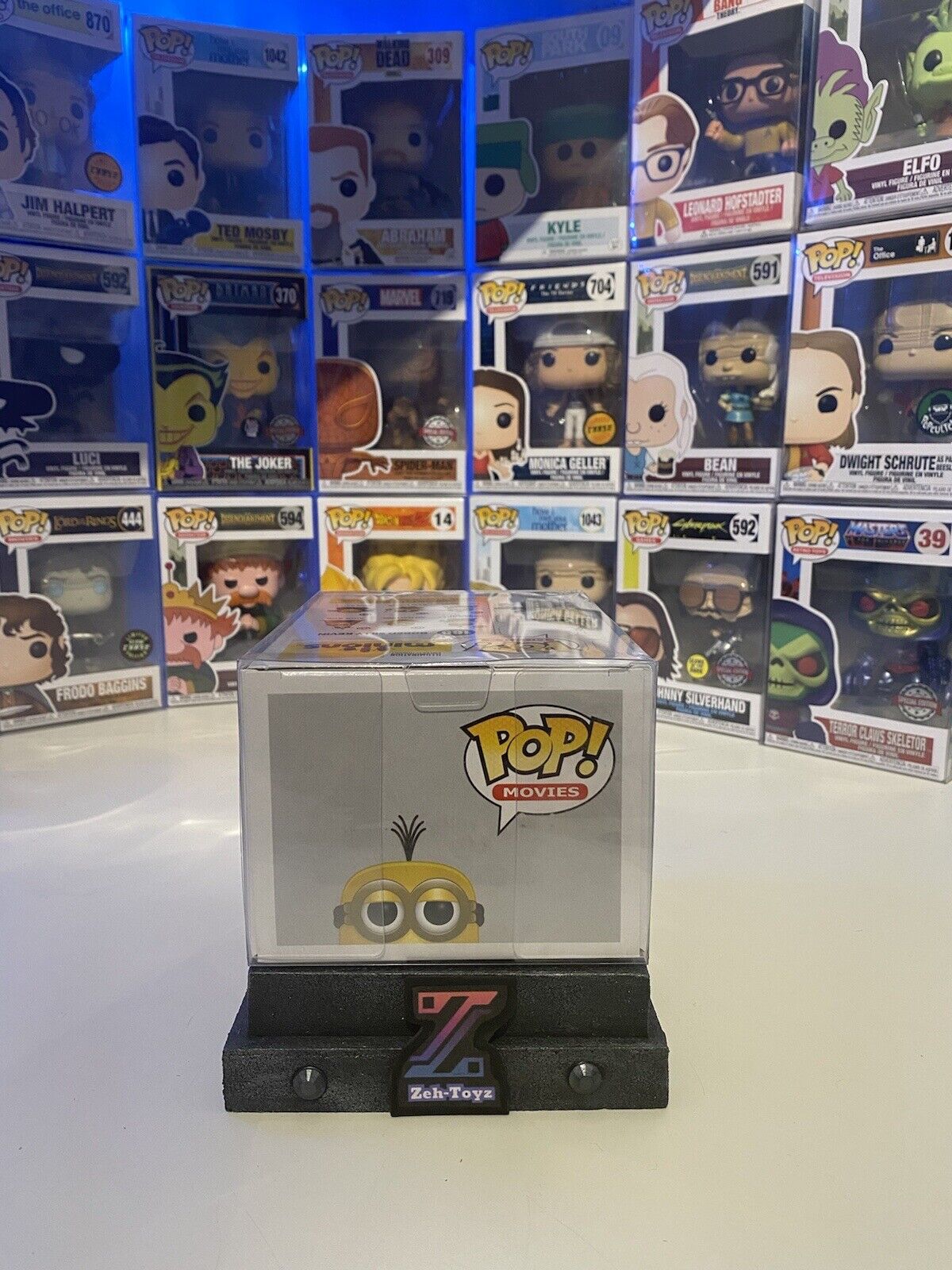 FUNKO POP! Movies Animation Minions Bored Silly Kevin #166