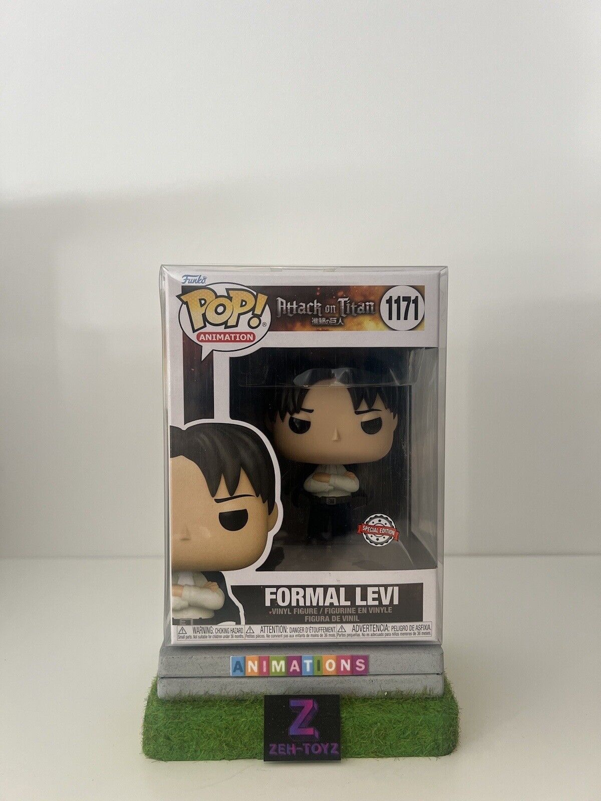 FUNKO POP! VINYL - ATTACK ON TITAN - FORMAL LEVI #1171 - SPECIAL EDITION