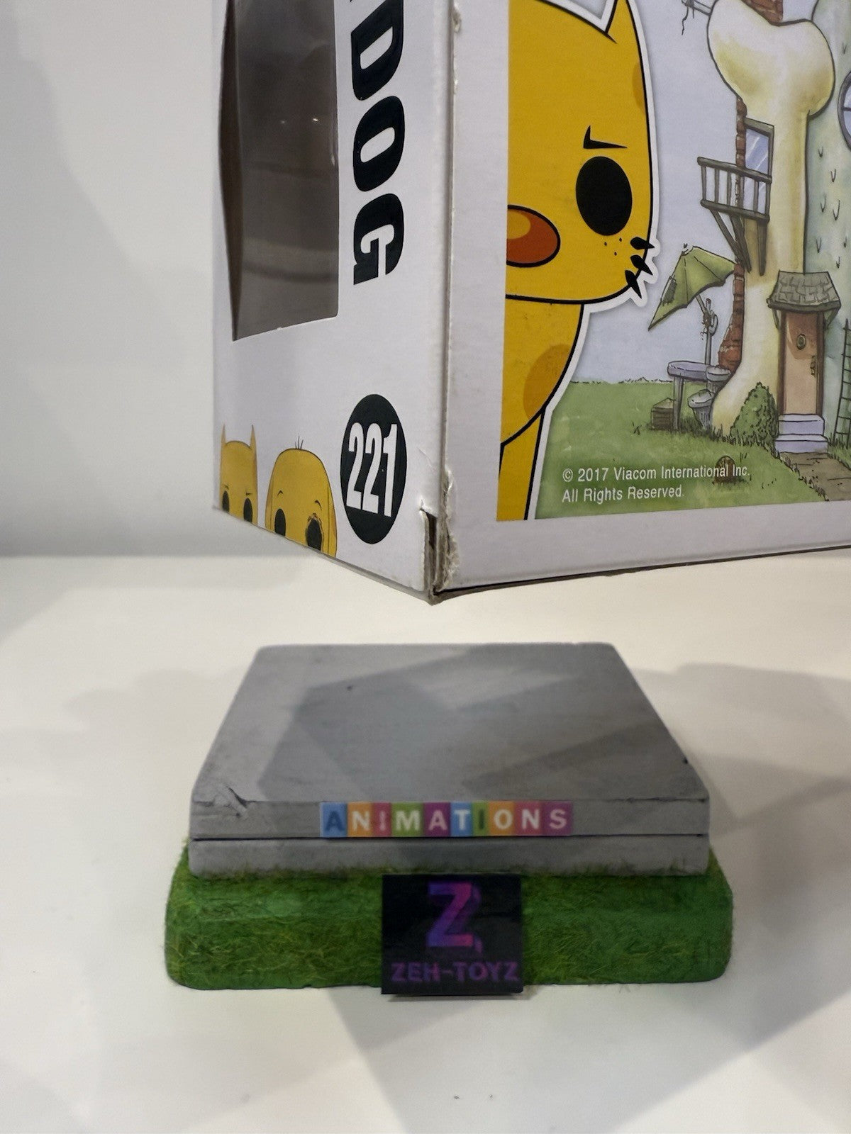 47349832