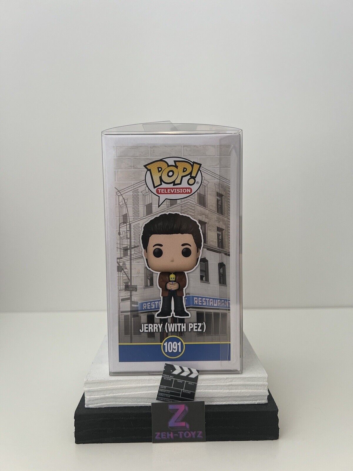 FUNKO POP! Television Seinfeld Jerry With Pez #1091 Special Edition