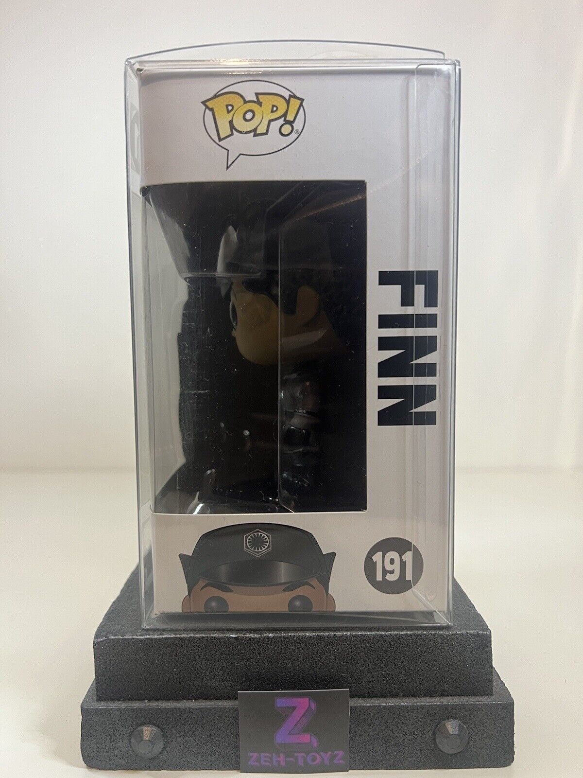 FUNKO POP! Movies Star Wars Finn #191