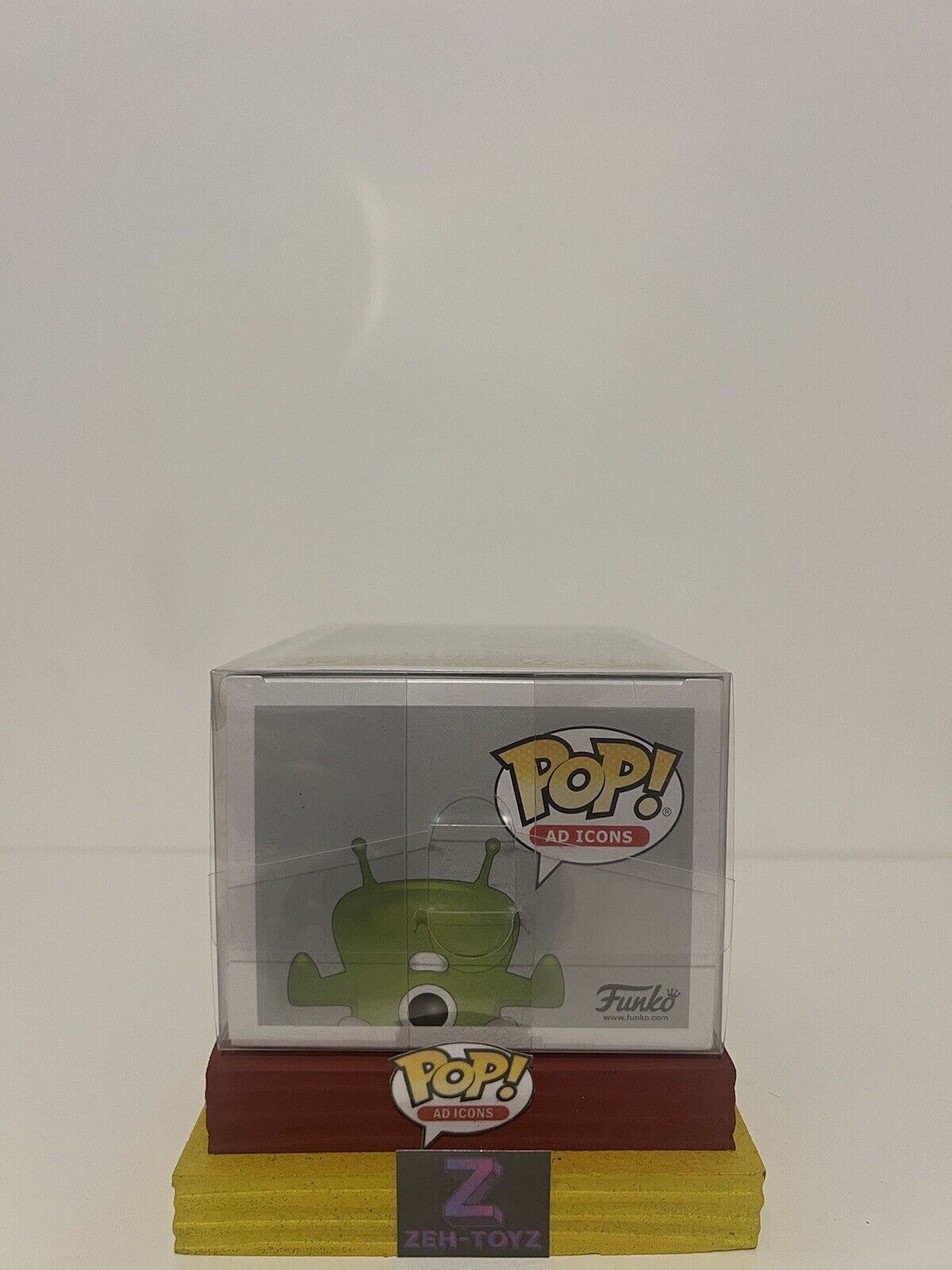 FUNKO POP Ad Icons Cozmic Cap'n Crunch #20 Glow In The Dark Funko Shop Exclusive