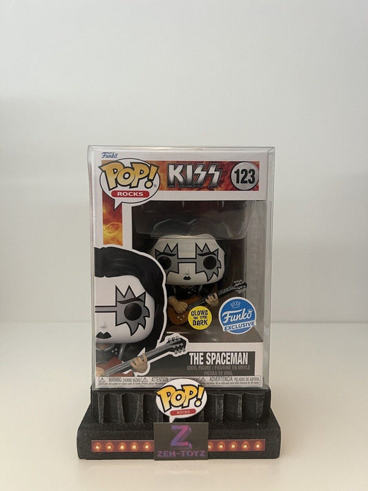 FUNKO POP! Music Pop Rocks Kiss The Spaceman #123 Glow In The Dark