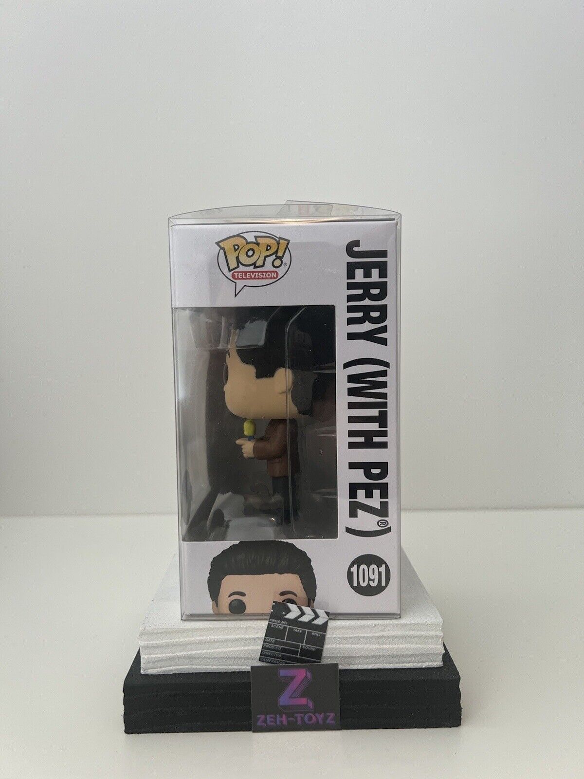 FUNKO POP! VINYL - SEINFELD - JERRY (WITH PEZ) #1091