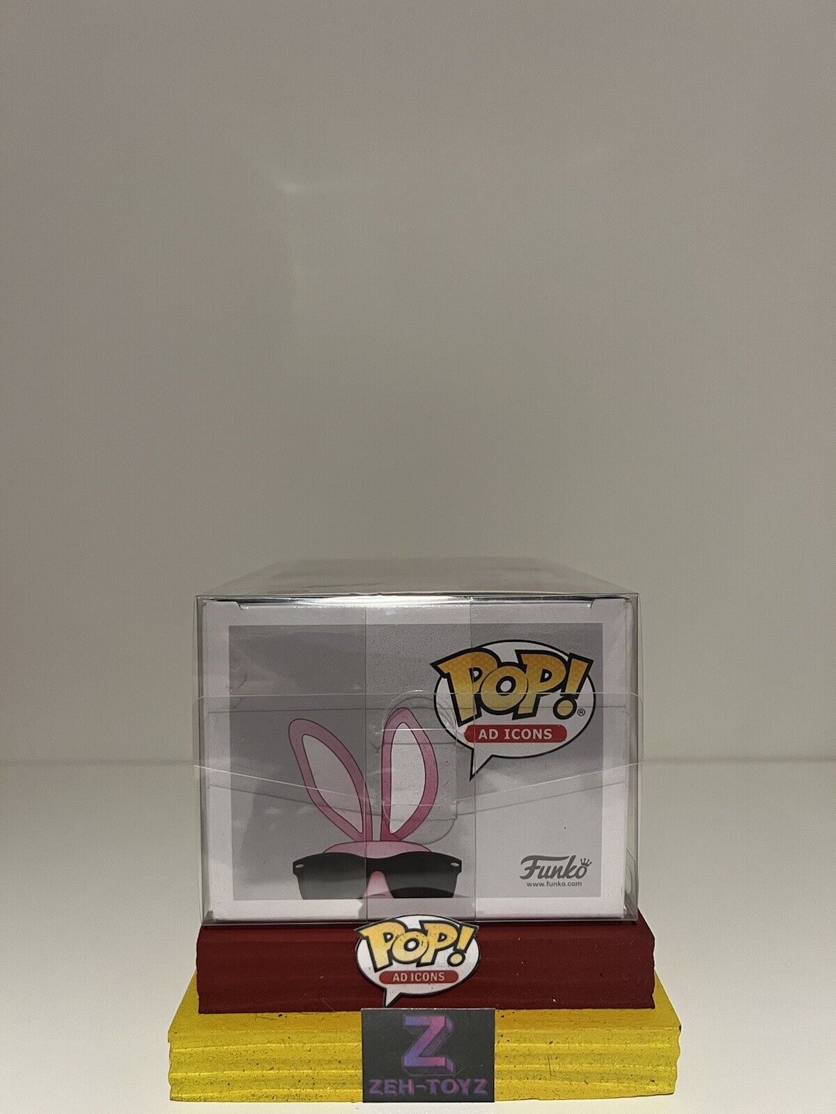 FUNKO POP! Ad Icons Energizer  Bunny #73 Diamond Collection Target Exclusive