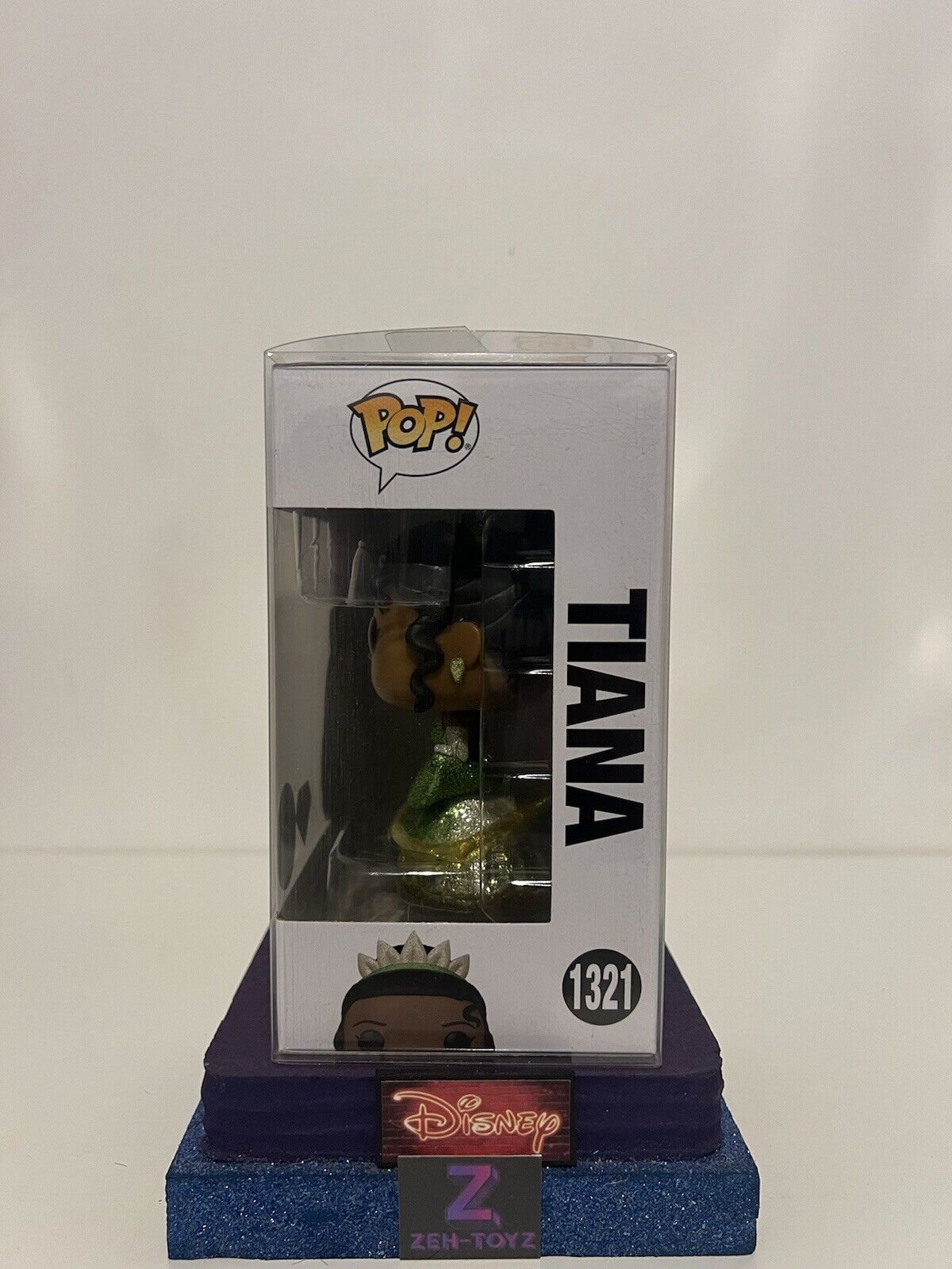 FUNKO POP! Disney 100 Princess Tiana #1321 Diamond Collection Exclusive