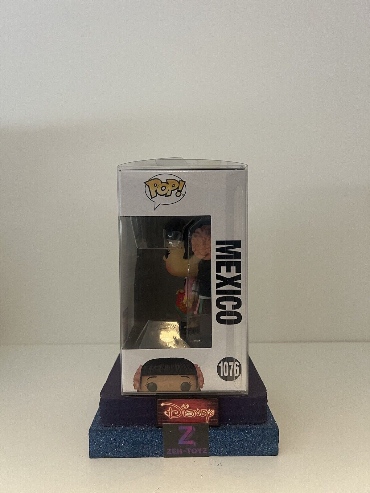 FUNKO POP! Disney Its A Small World Mexico #1076 Convention Exclusive