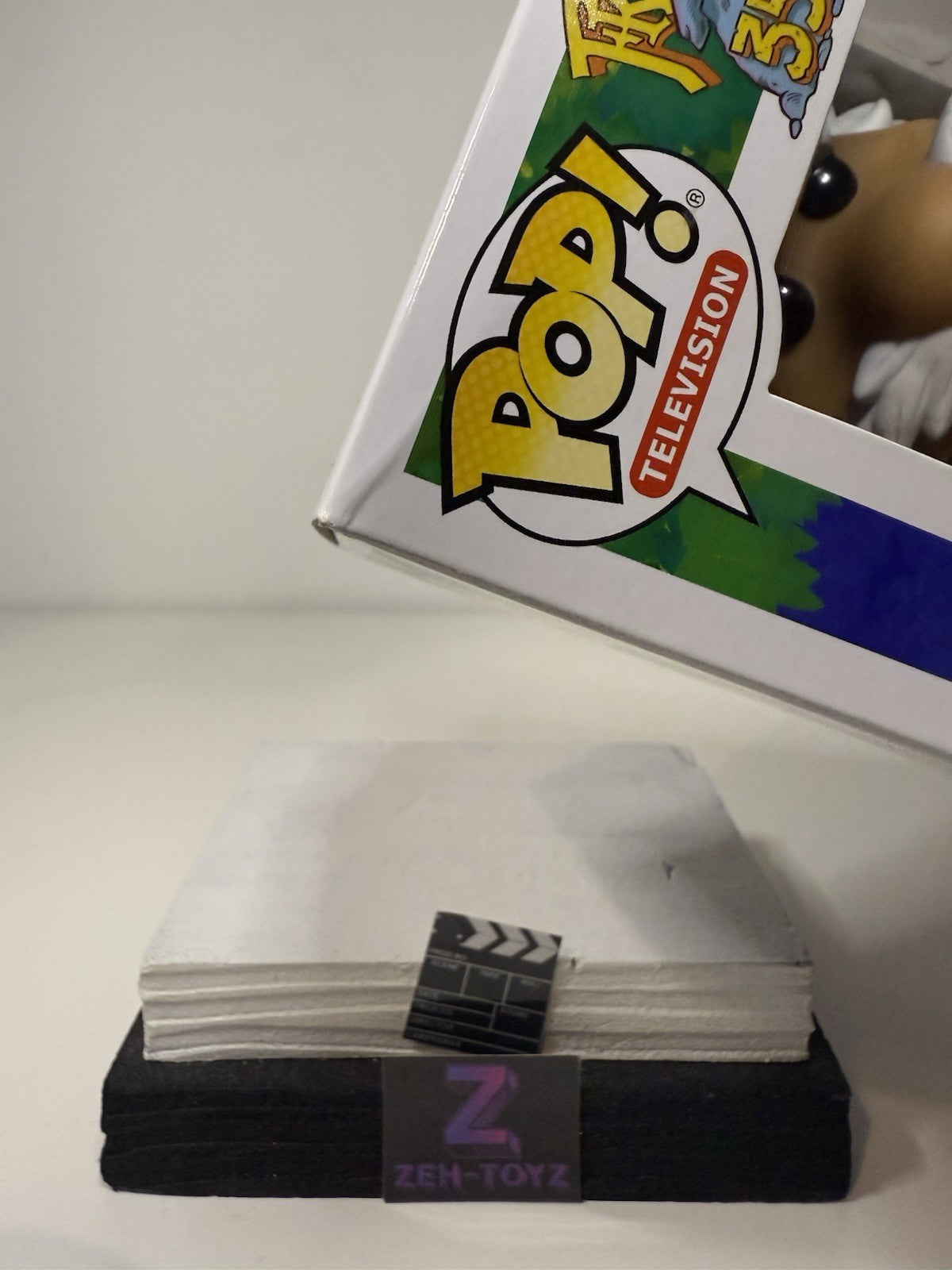 45015304