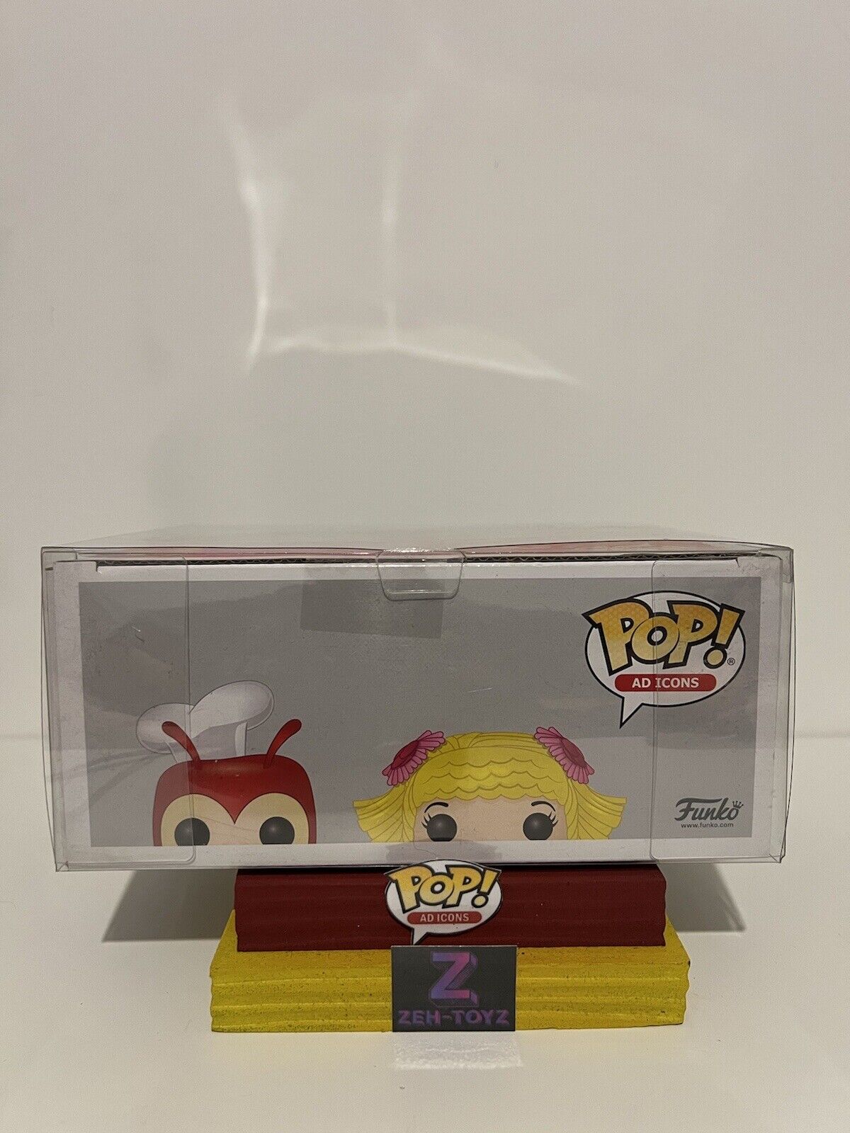 FUNKO POP! Ad Icons Jollibee & Hetty Spaghetti #2 Pack