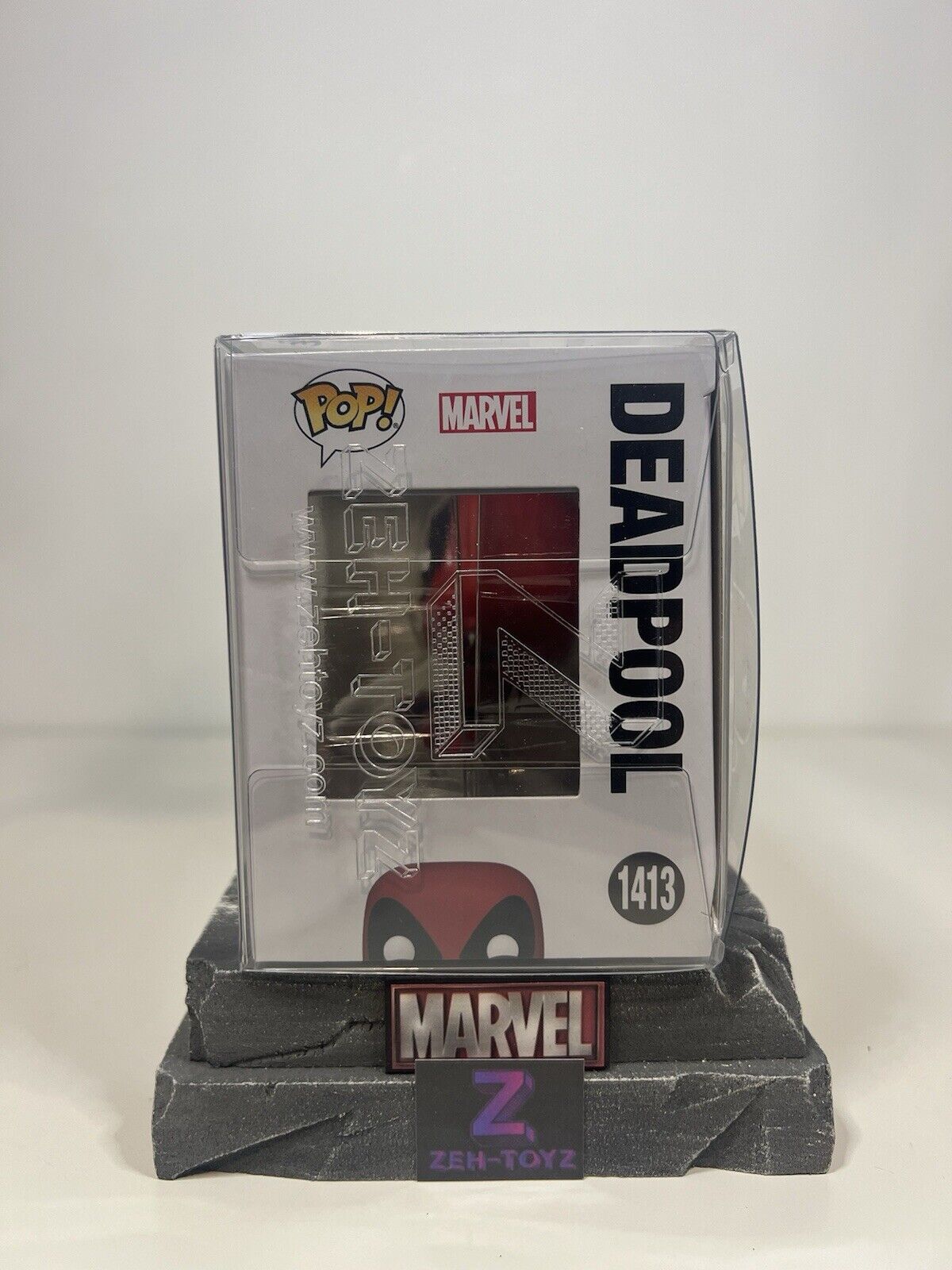 FUNKO POP! Marvel Studios Deadpool #1413 Special Edition (2)