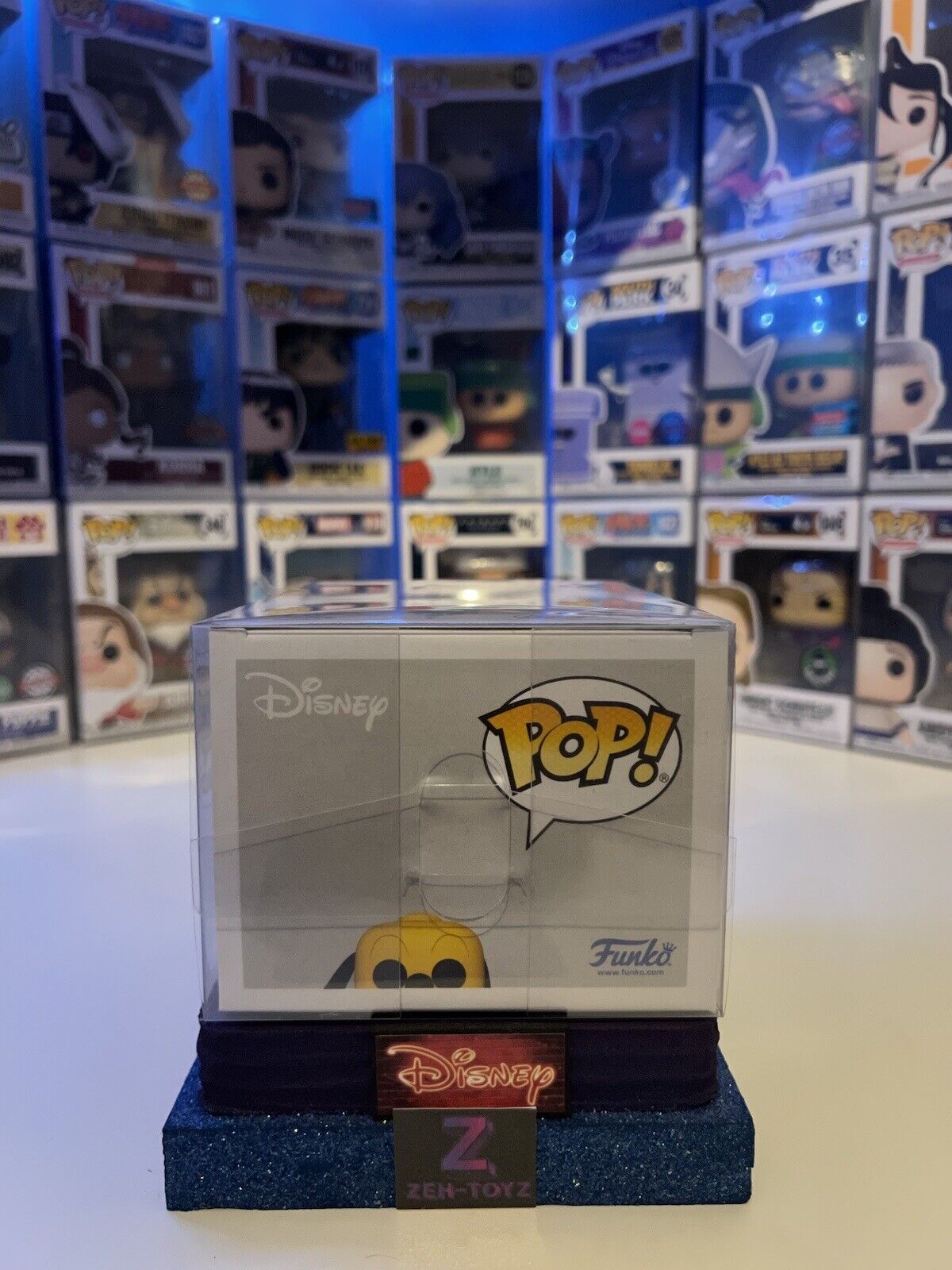 FUNKO POP! Disney Pluto On The People Mover #1164