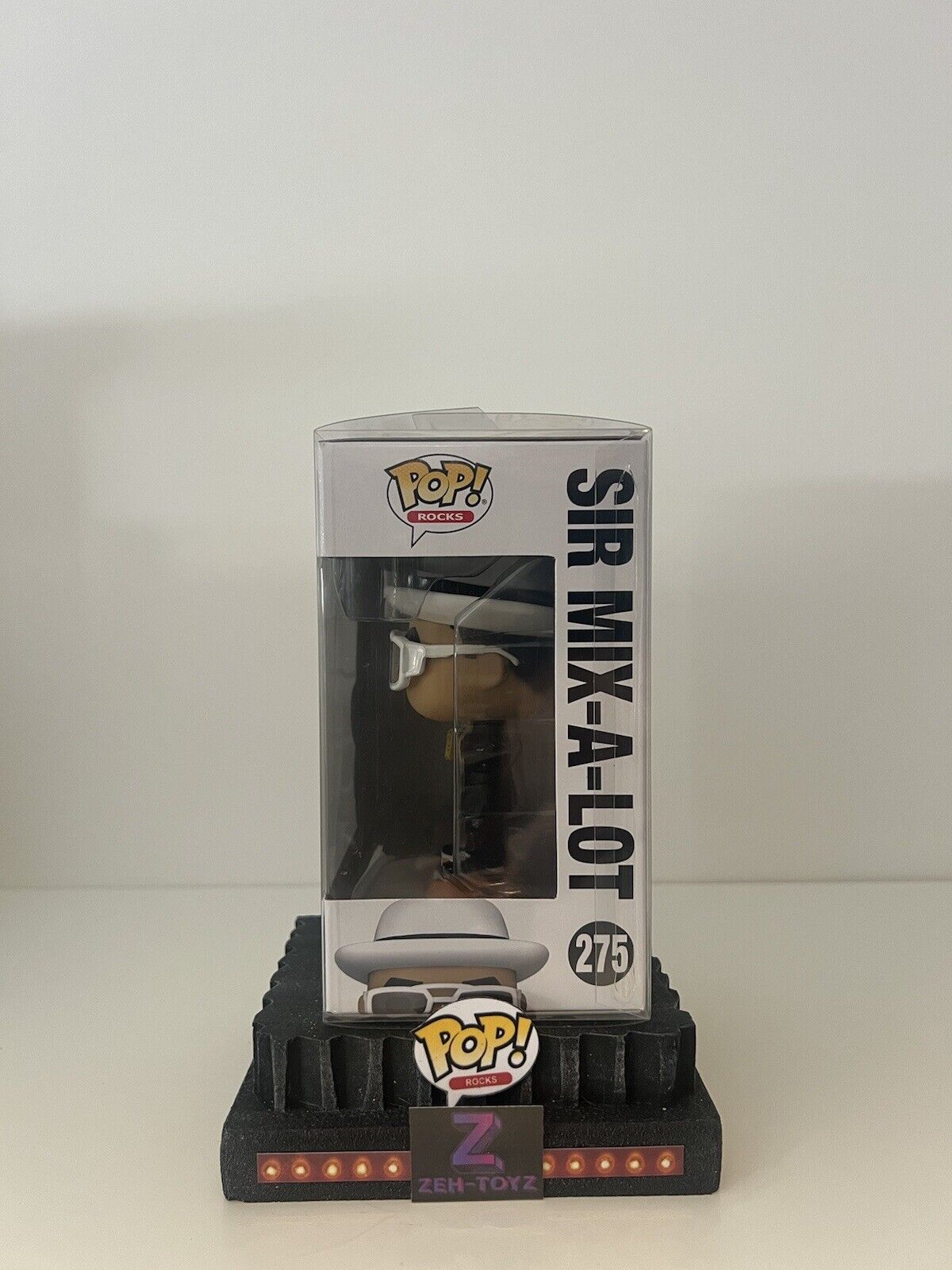 FUNKO POP! Music POP! Rocks Sir Mix-A-Lot #275