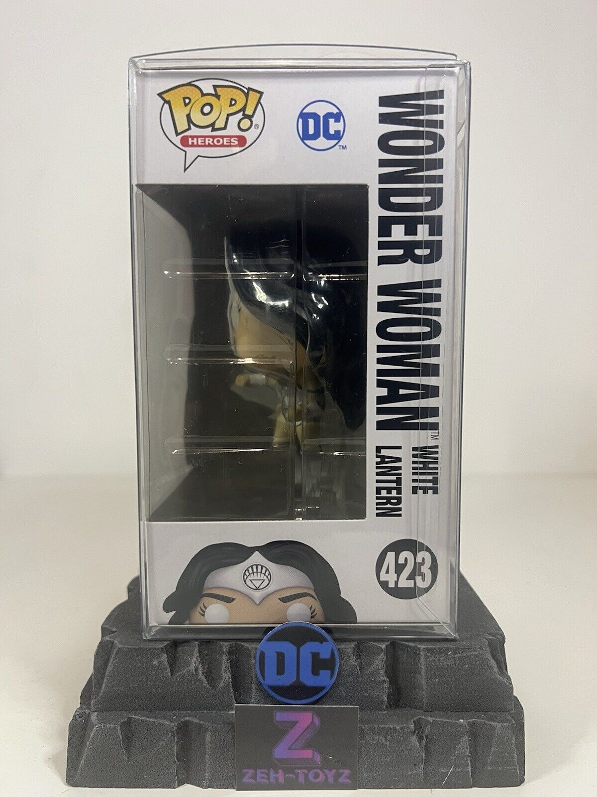 FUNKO POP! DC Universe Heroes DC Comics Wonder Woman White Lantern #423