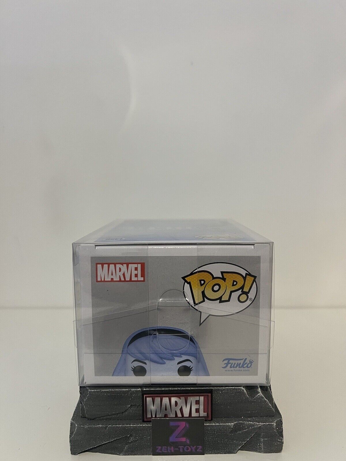 FUNKO POP! VINYL - MARVEL - GWEN STACY #1356 - COLLECTOR CORPS