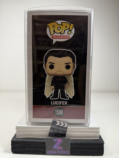 FUNKO POP! Television TV Lucifer With Angel Wings #1590 Convention Exclusive