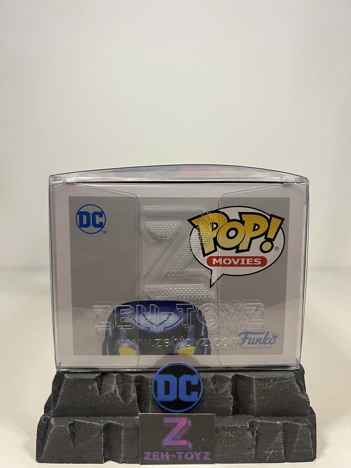 FUNKO POP! DC Universe Movies Blue Beetle #1407 Glow In The Dark Special Edition