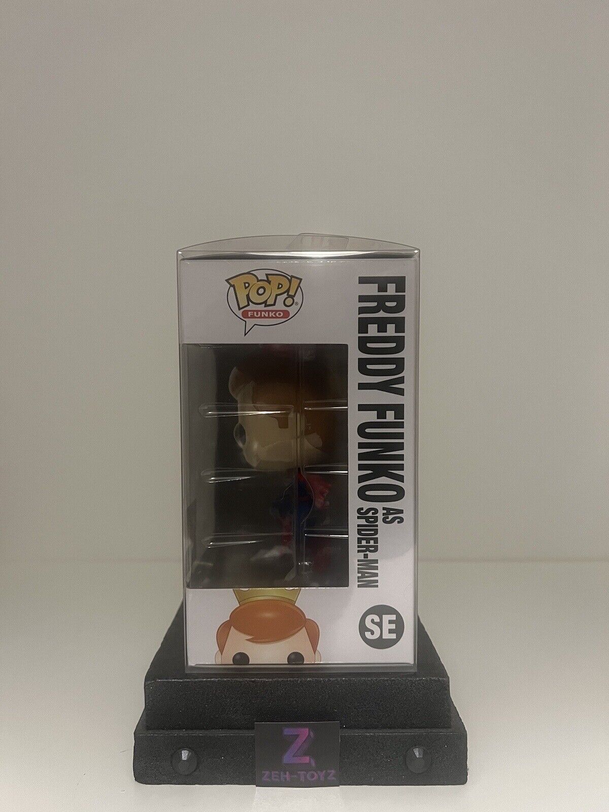 FUNKO POP! Marvel Studios Freddy Funko As Spider Man #SE 4000Pcs