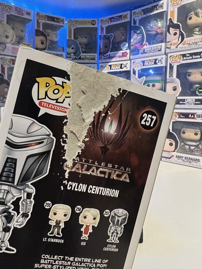 FUNKO POP! VINYL - BATTLESTAR GALACTICA - CYLON CENTURION #257